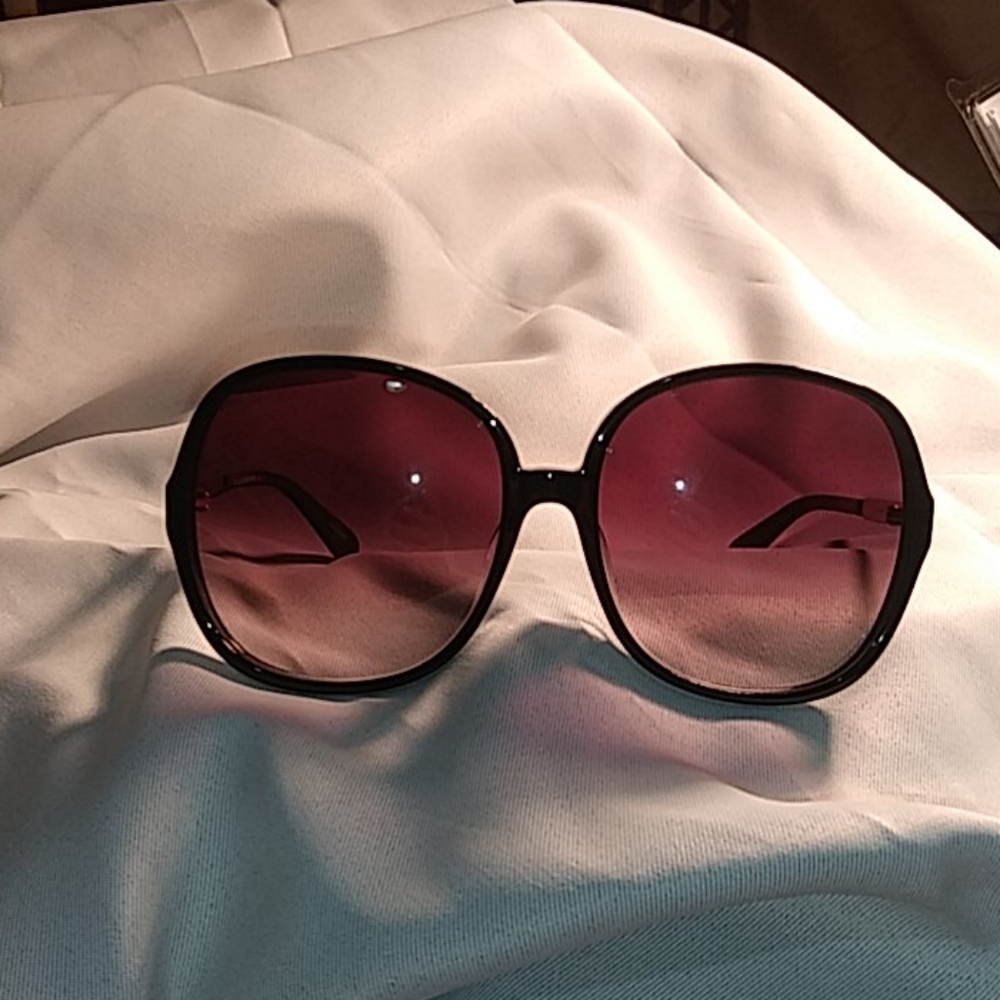 Kate Spade Adrianna oversize sunglasses
